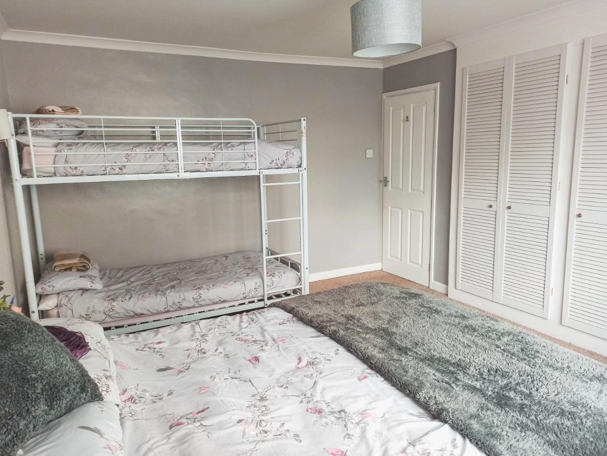 Esplanade Court Apartment With Communal Seasonal Heated Pool Paignton Exteriér fotografie